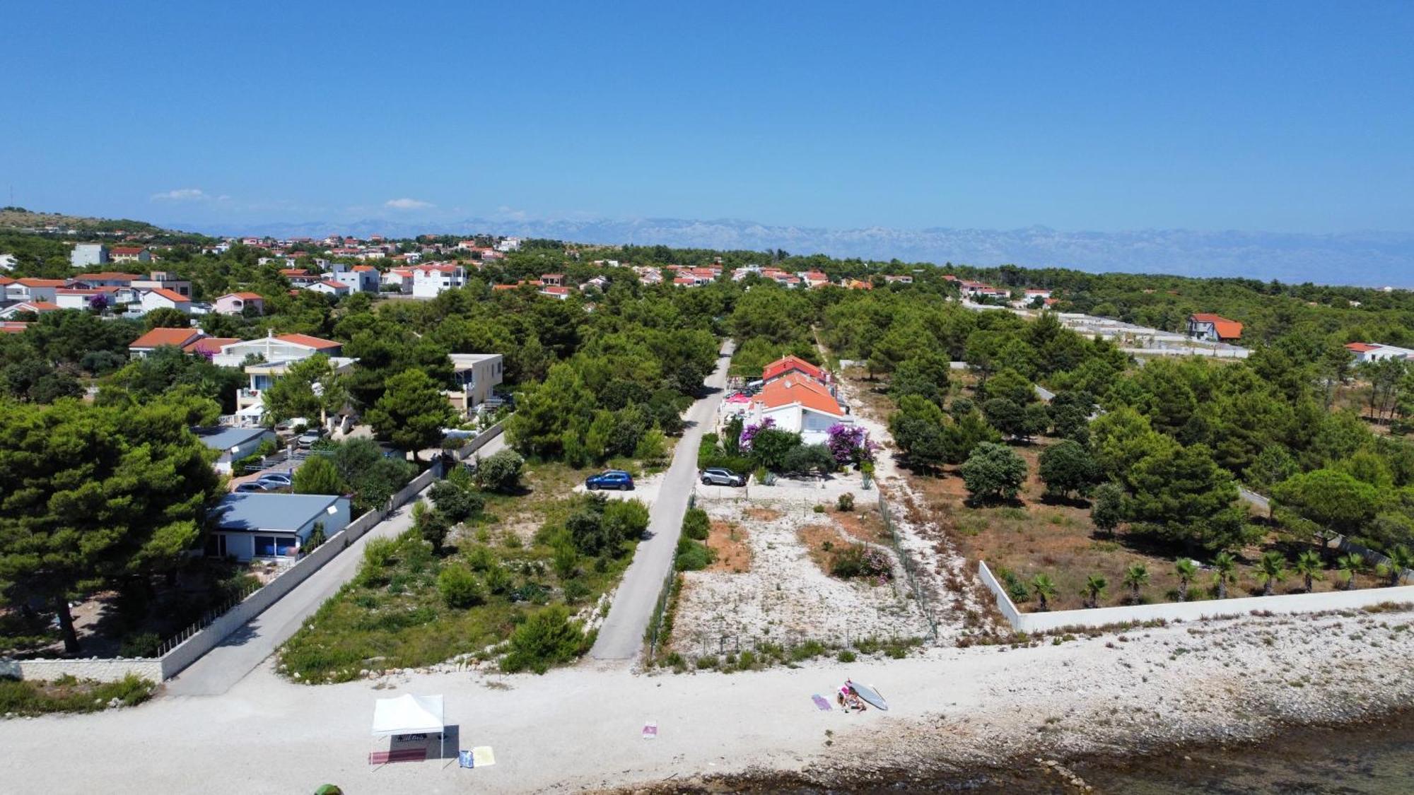Mirakul Apartments Vir Εξωτερικό φωτογραφία