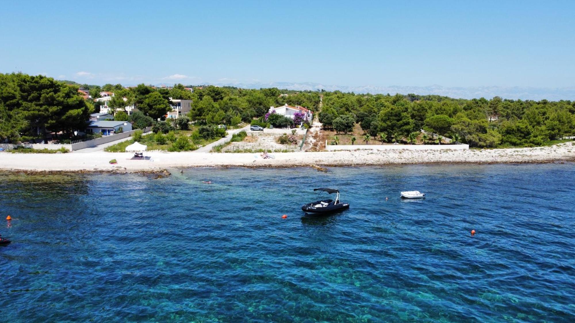 Mirakul Apartments Vir Εξωτερικό φωτογραφία