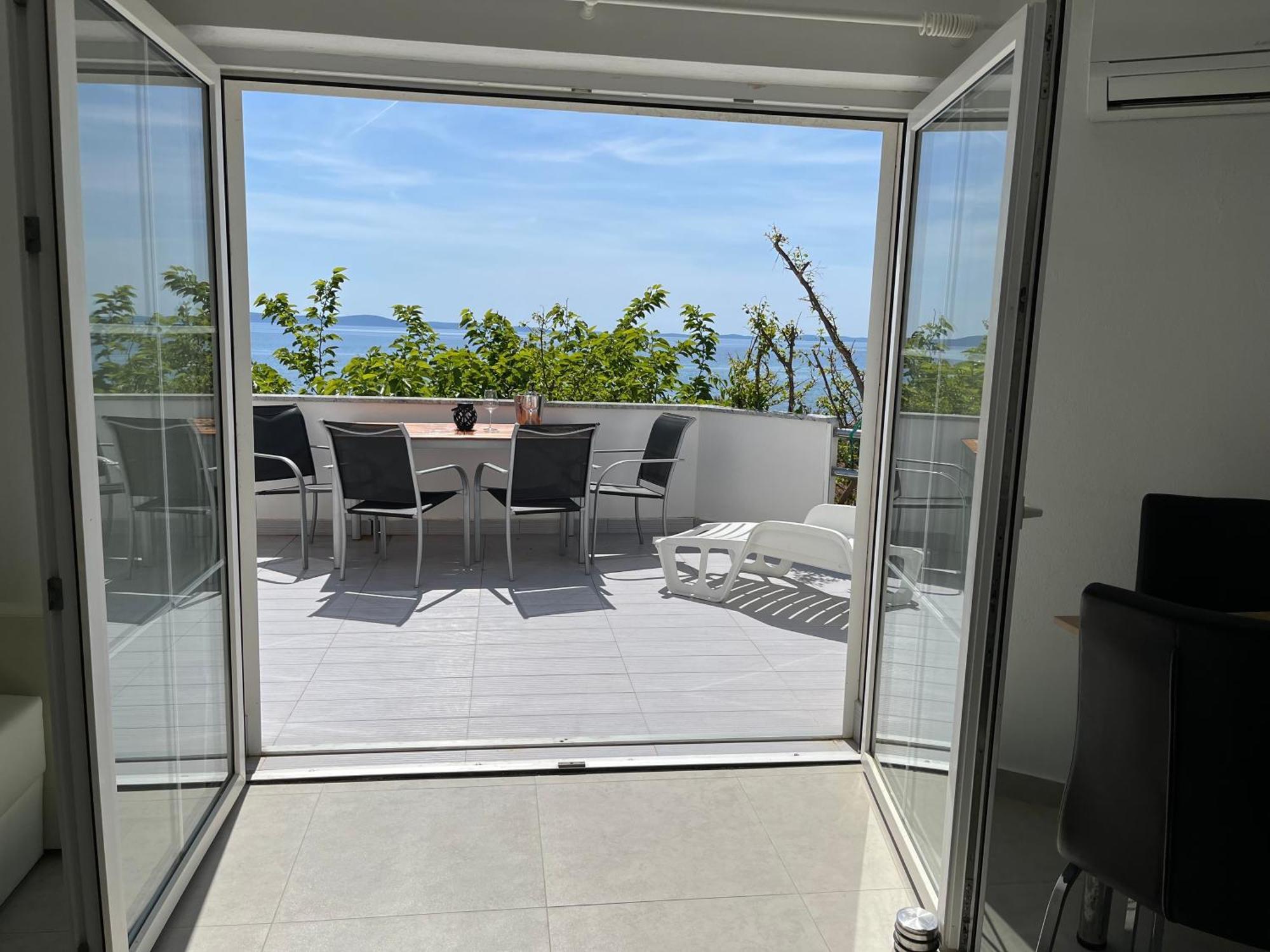 Mirakul Apartments Vir Εξωτερικό φωτογραφία