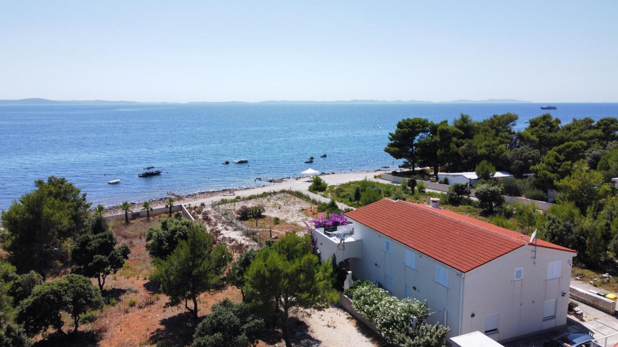 Mirakul Apartments Vir Εξωτερικό φωτογραφία