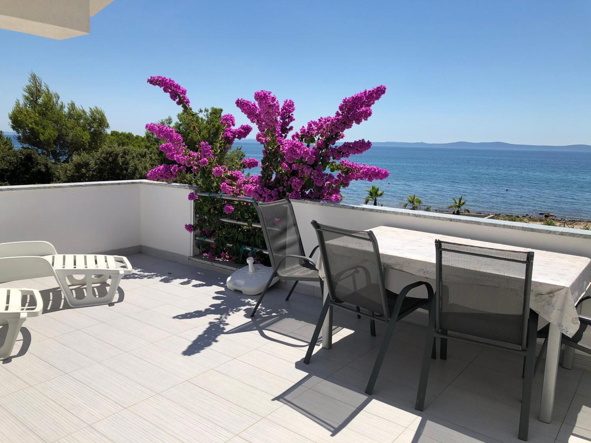 Mirakul Apartments Vir Εξωτερικό φωτογραφία