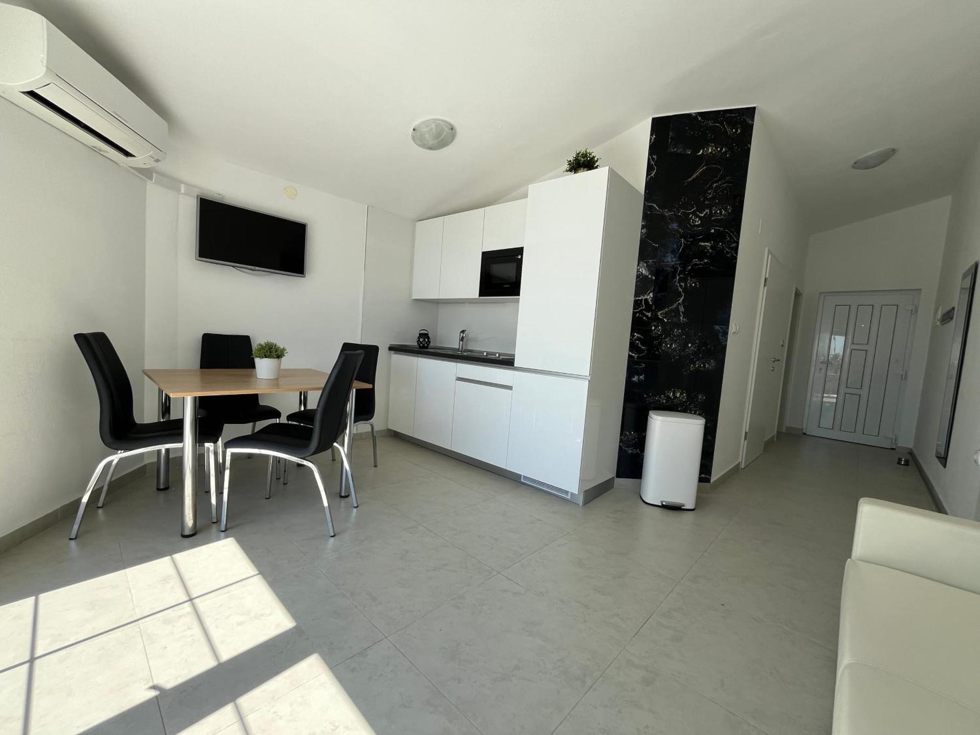 Mirakul Apartments Vir Εξωτερικό φωτογραφία