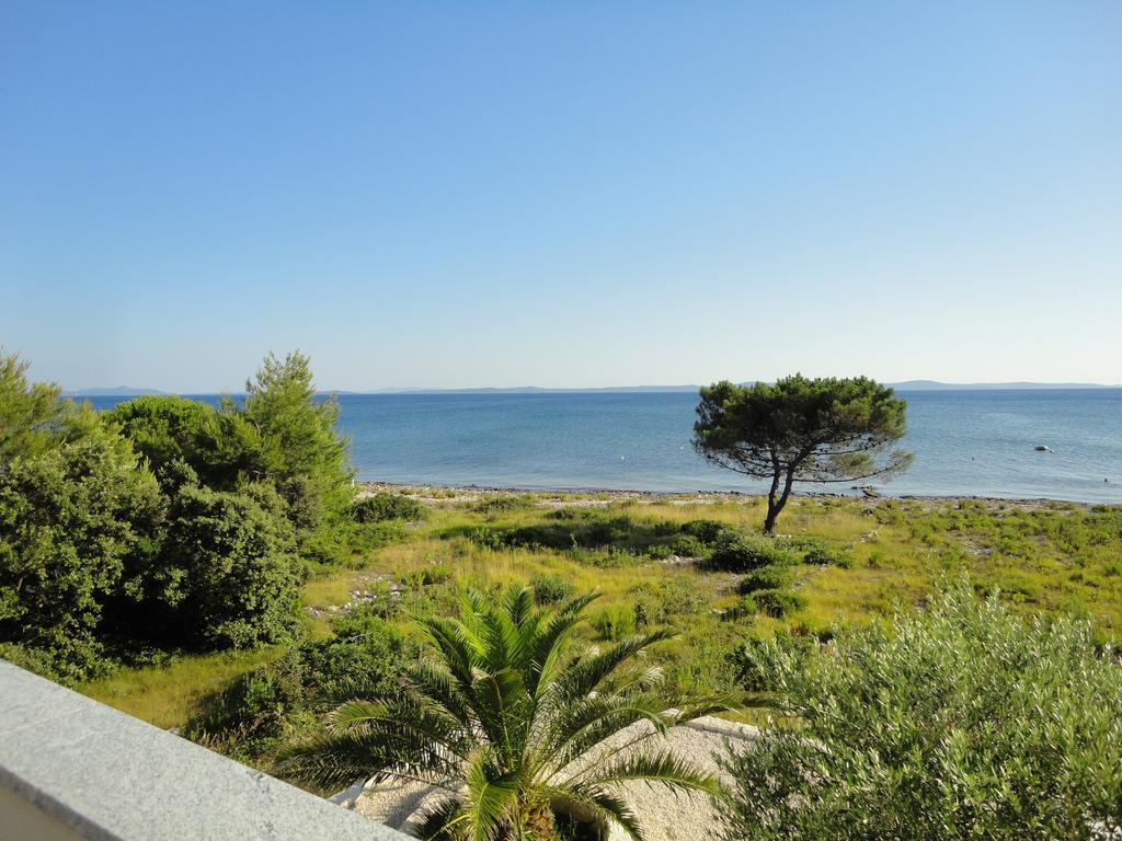 Mirakul Apartments Vir Εξωτερικό φωτογραφία