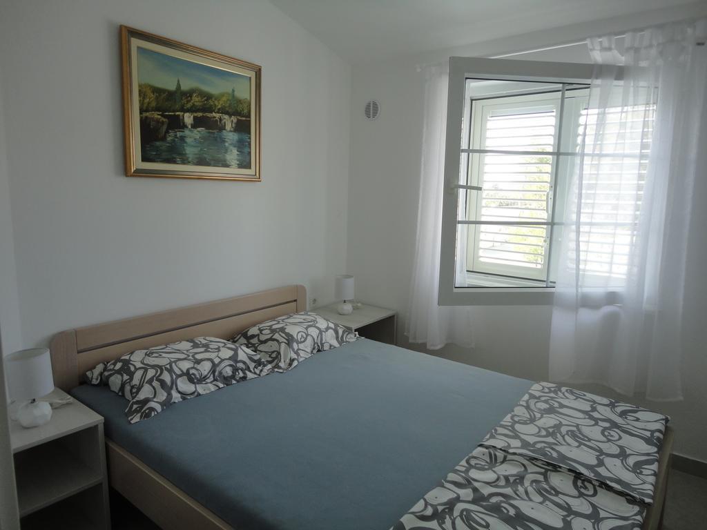 Mirakul Apartments Vir Εξωτερικό φωτογραφία